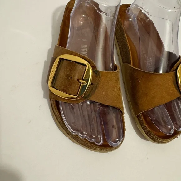 Birkenstock Brown Sandals with Gold Buckle - Picture 6 of 15